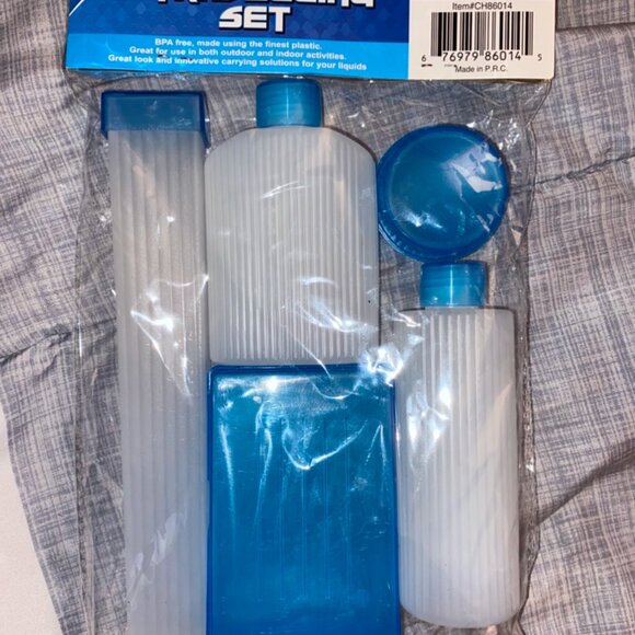 Toiletry Travel Set - Picture 3 of 4